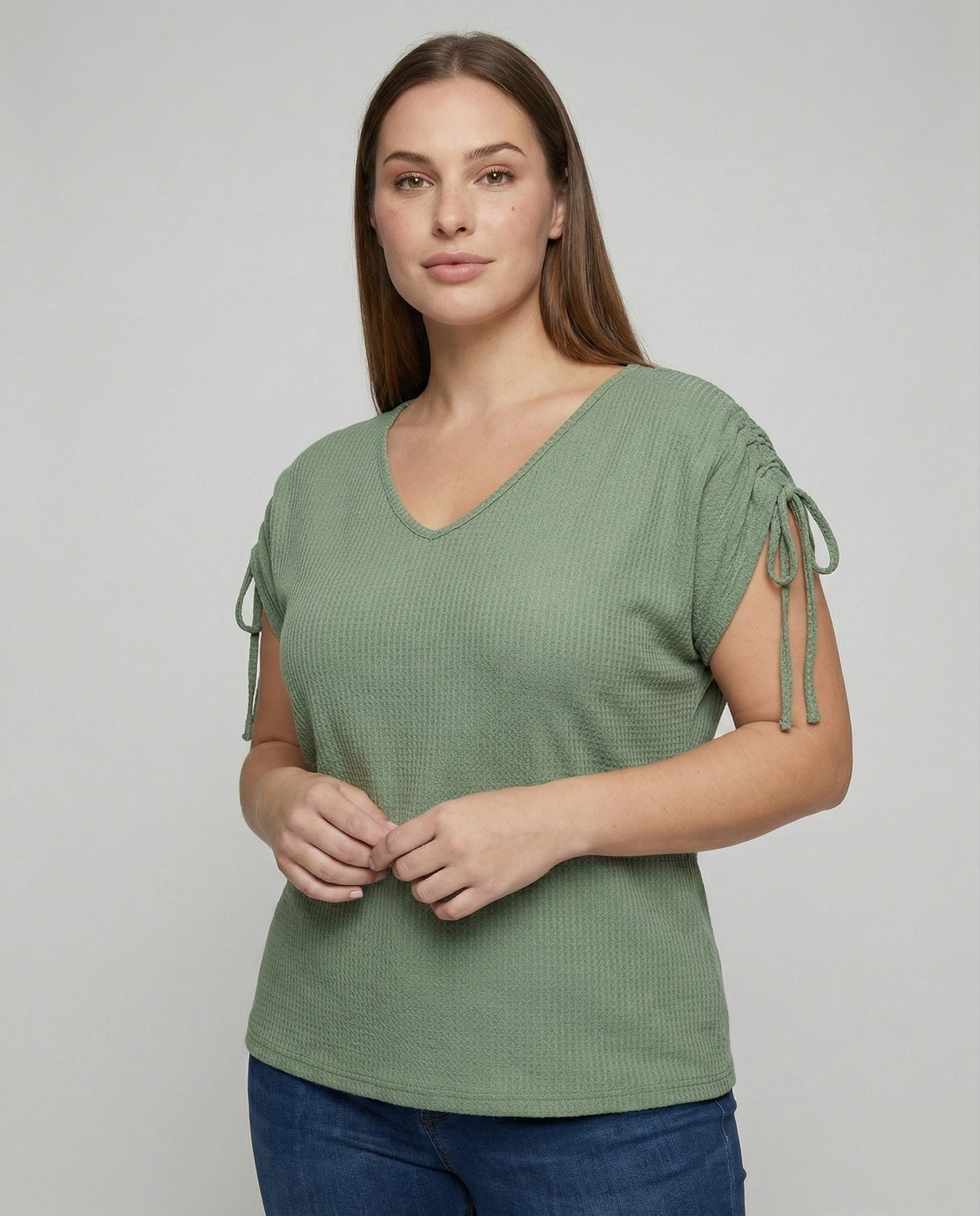 Product 15583573311818 - upper_body