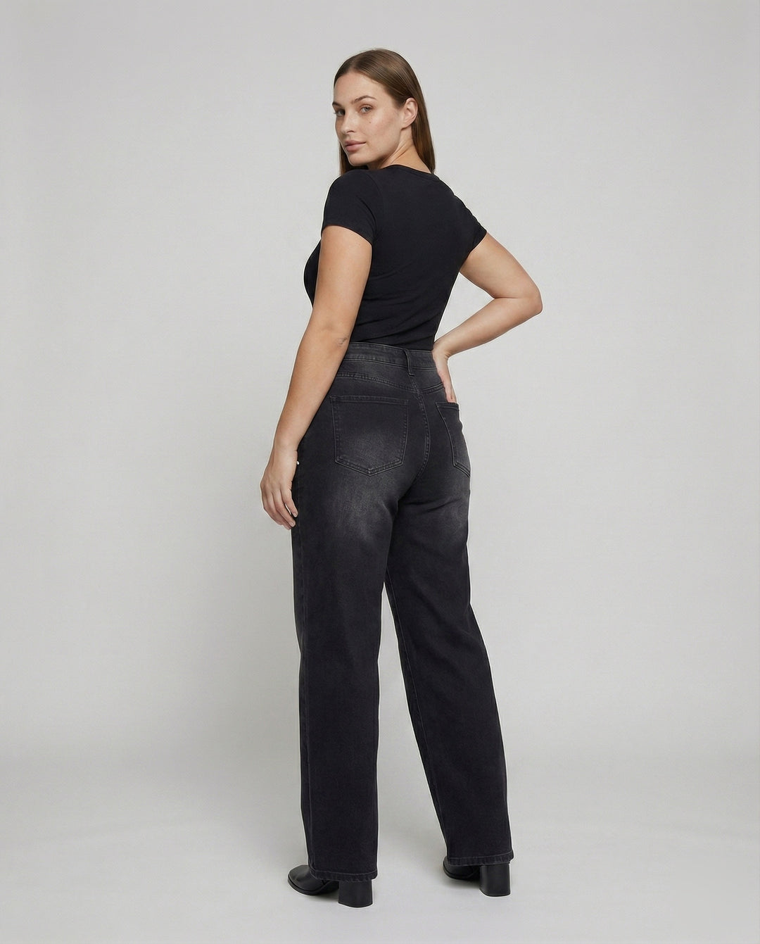 Product 15583573705034 - back_view