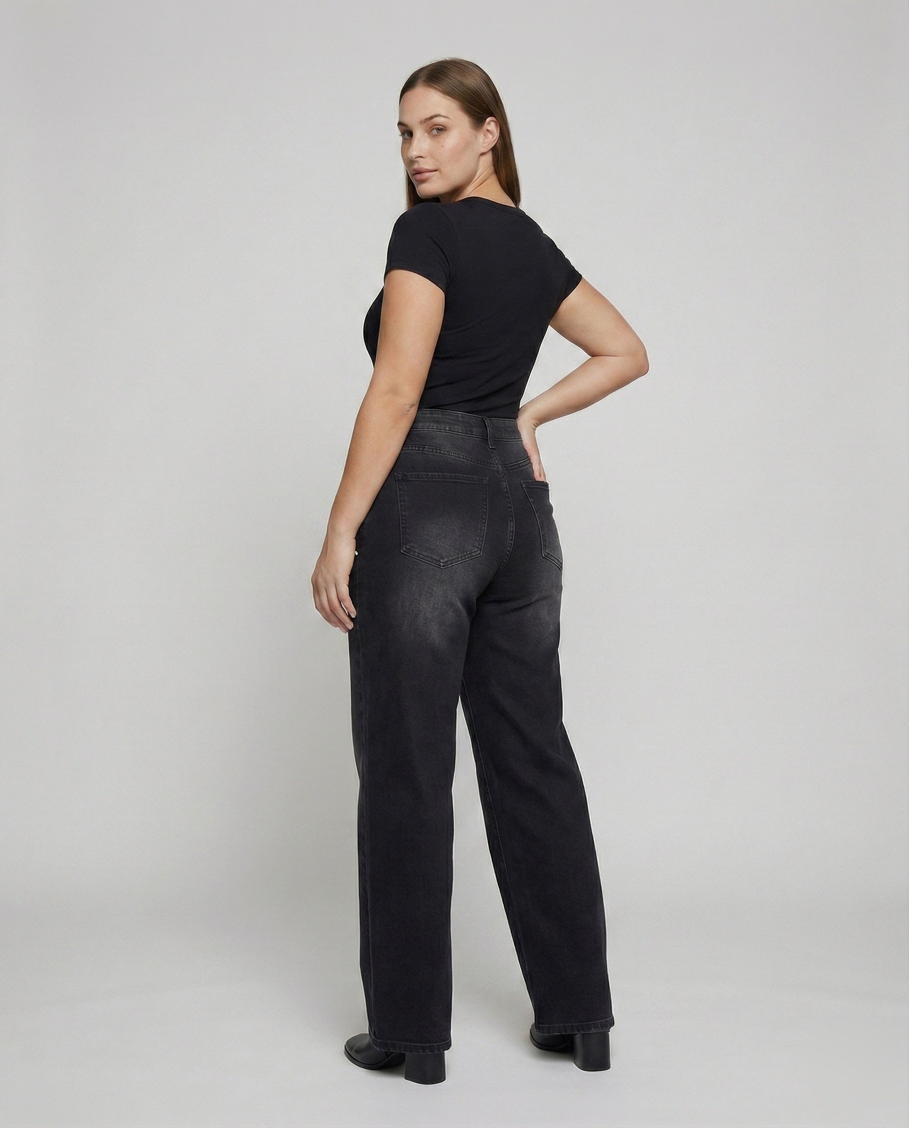 Product 15583573705034 - back_view