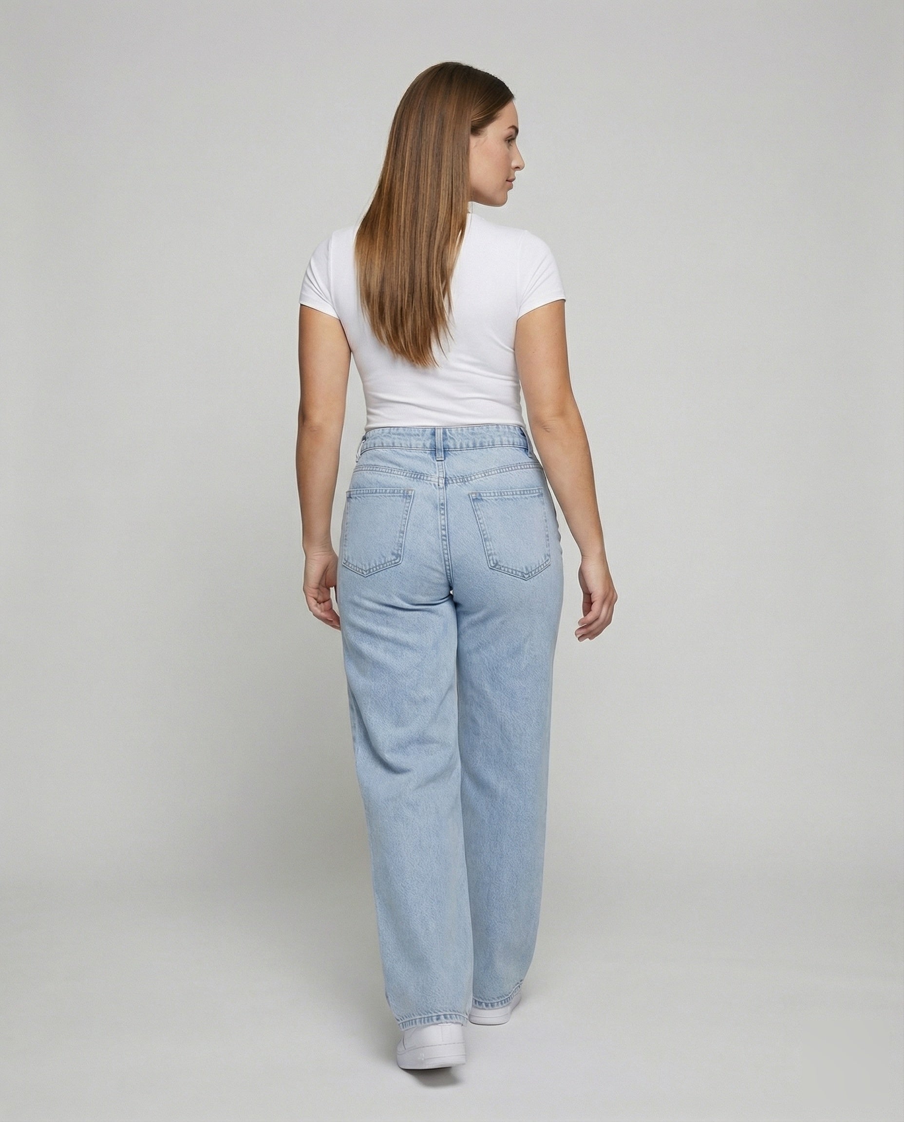 Product 15583573836106 - back_view
