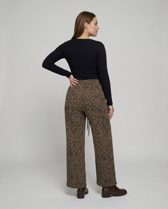 Product 15583592841546 - back_view
