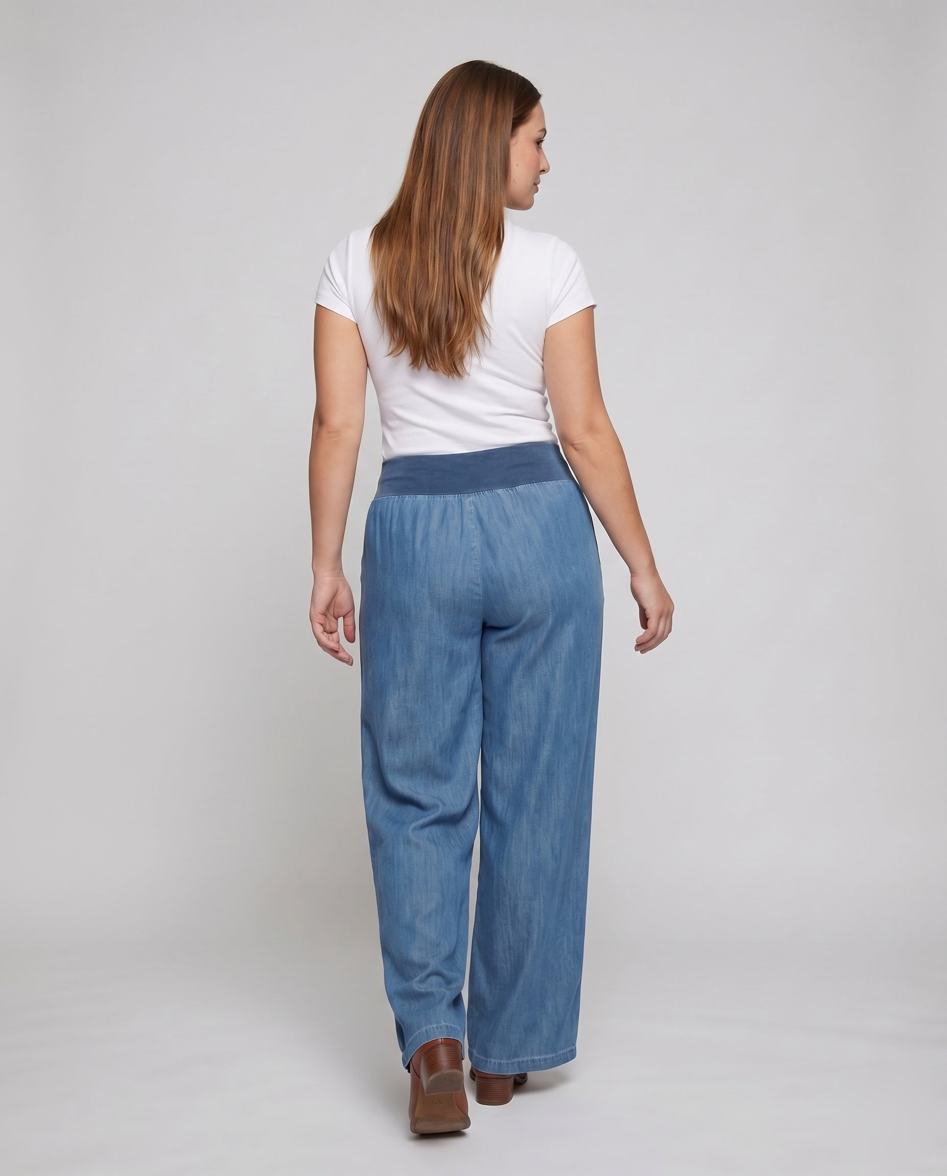 Product 15583593365834 - back_view