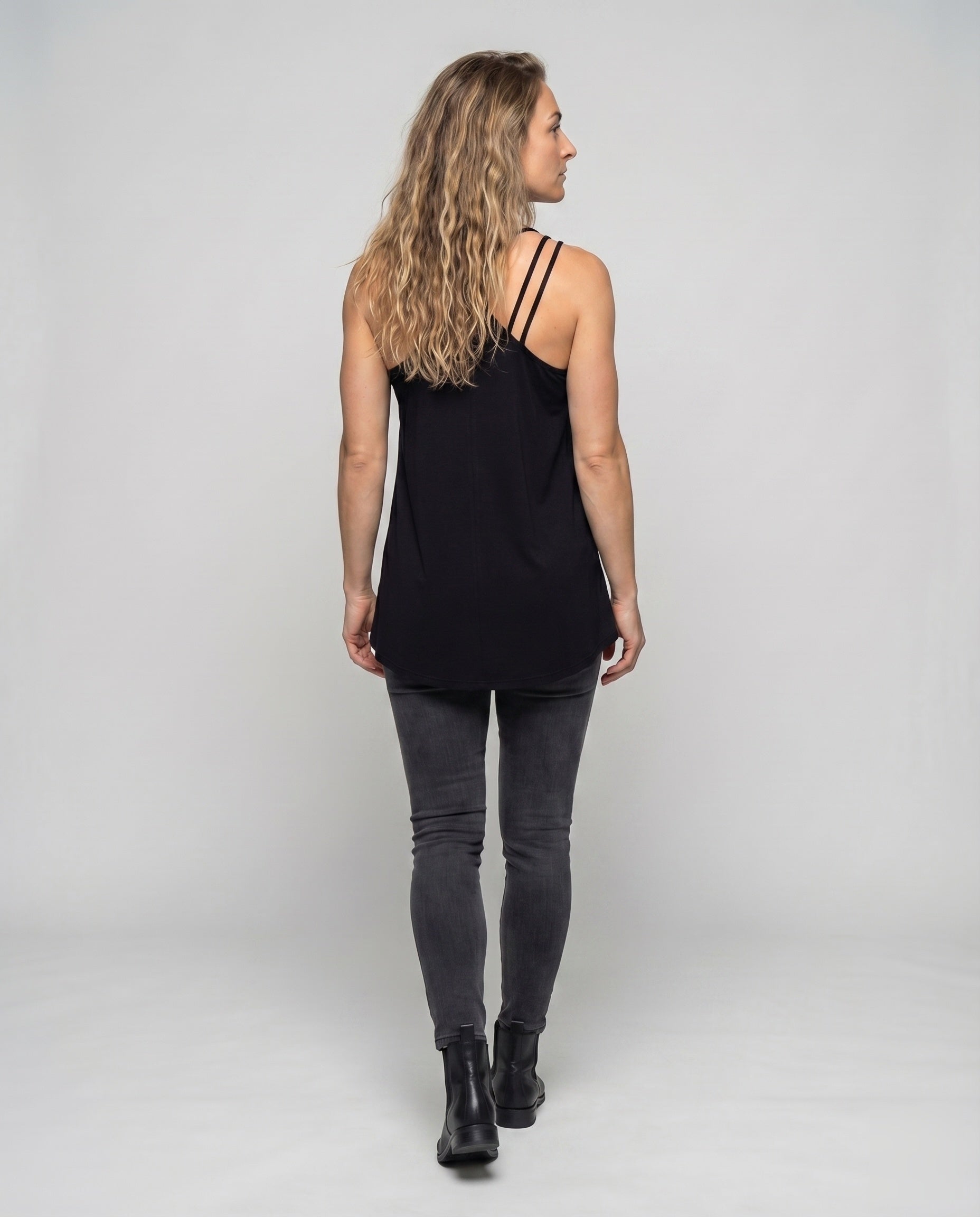 Product 15583594316106 - back_view