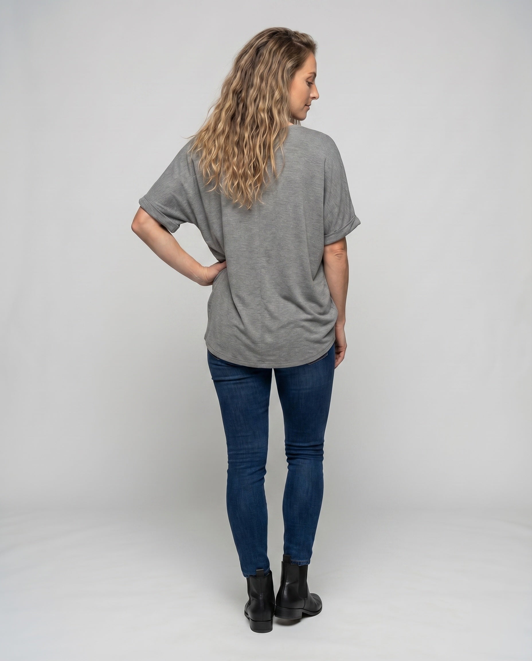 Product 15583595004234 - back_view