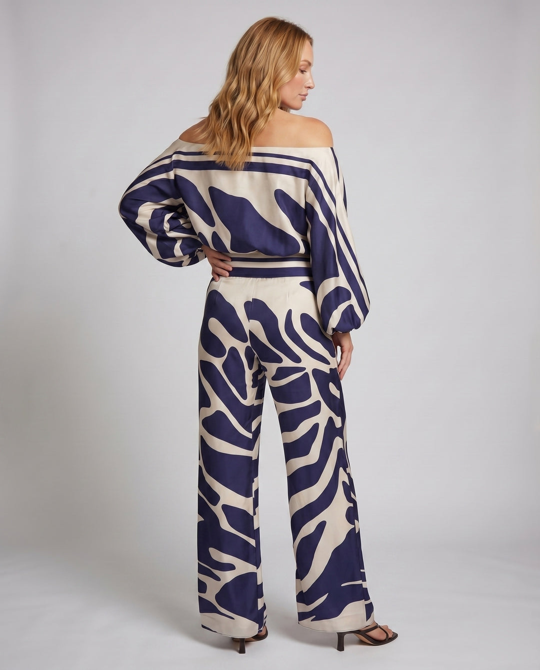 Product 15583595856202 - back_view