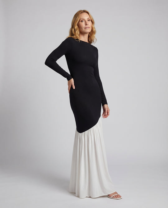 Product 15586945696074 - full_body_front
