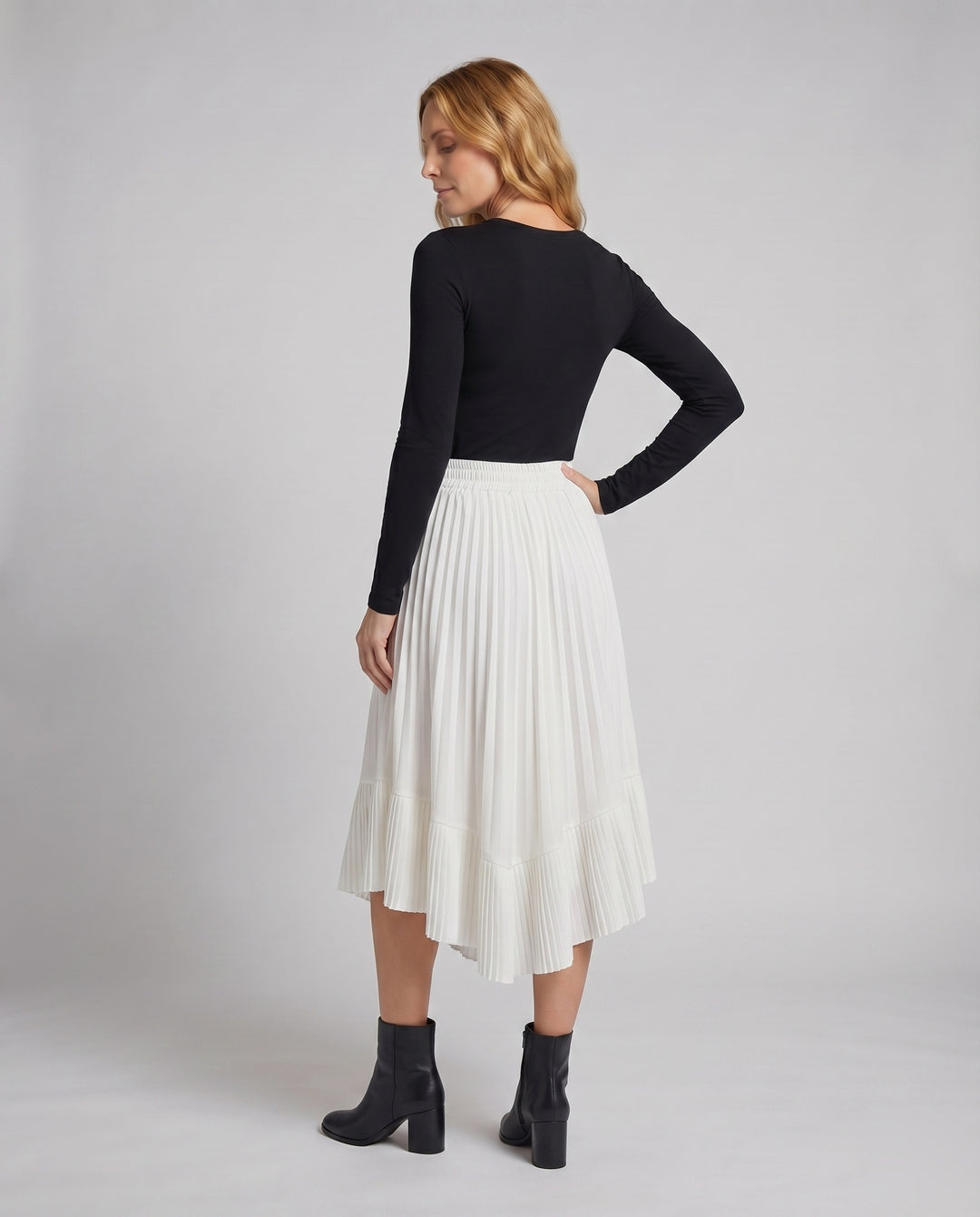 Product 15586947105098 - back_view