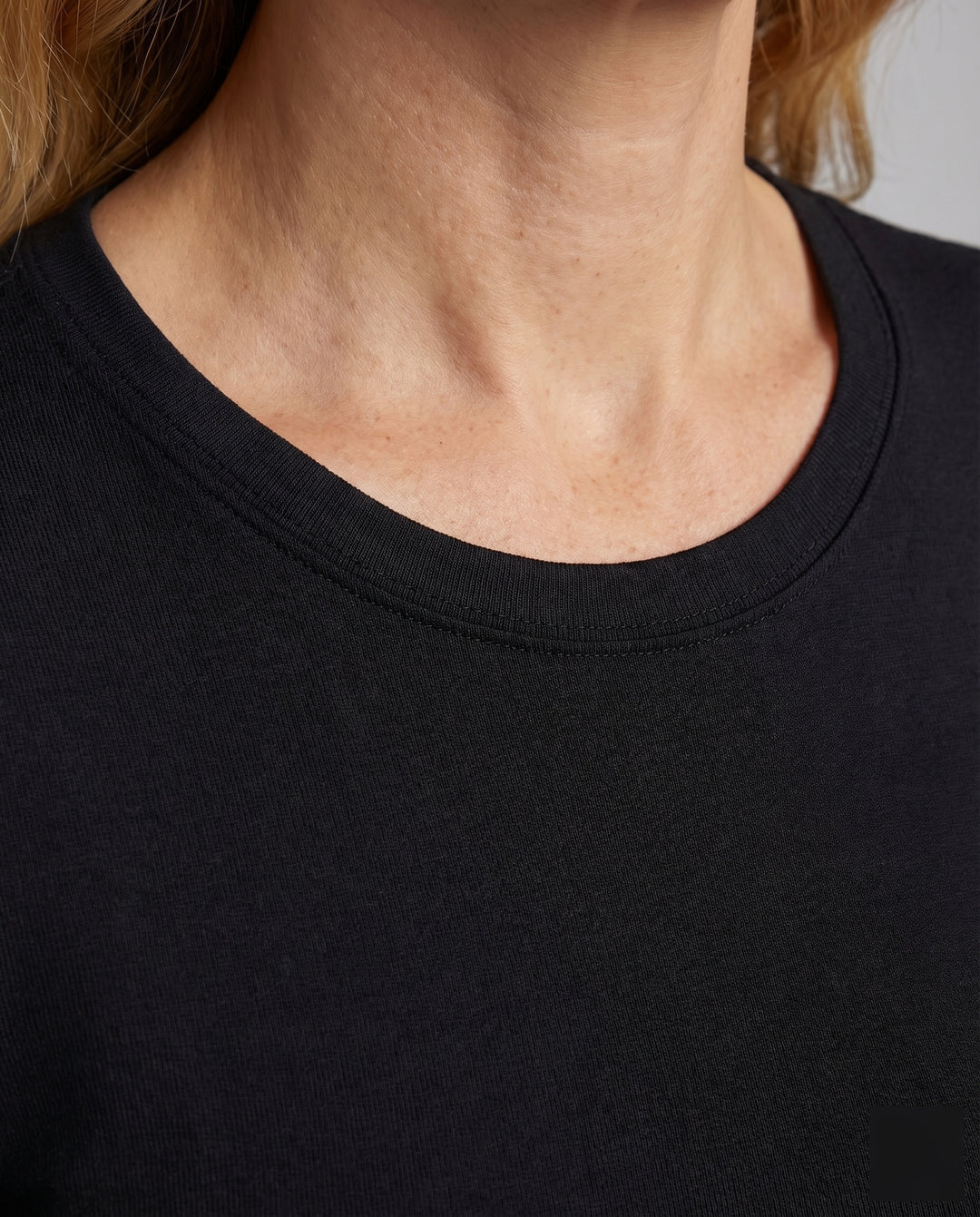 Product 15586947105098 - close_up_detail