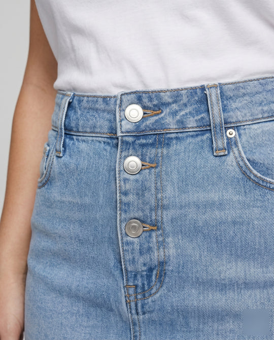 Product 15586948874570 - close_up_detail