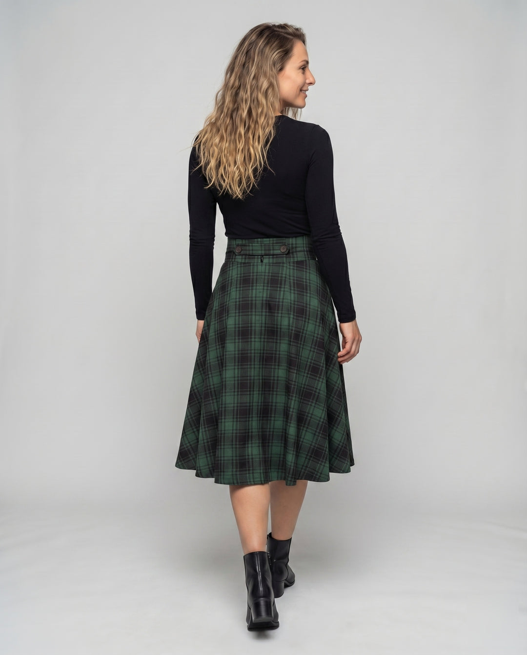 Product 15586949955914 - back_view