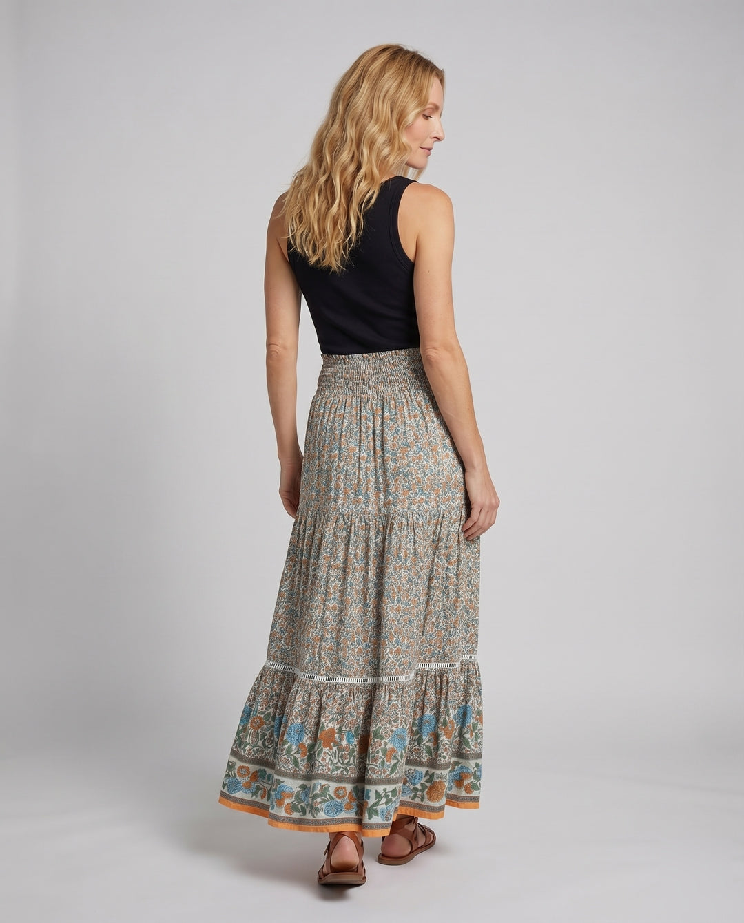 Product 15586953757002 - back_view