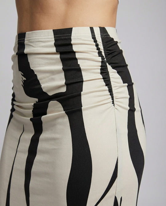 Product 15586963128650 - close_up_detail