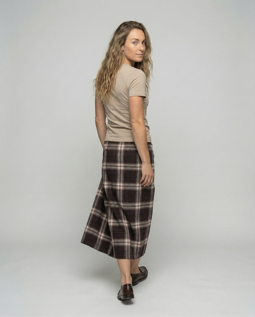 Product 15586974335306 - back_view