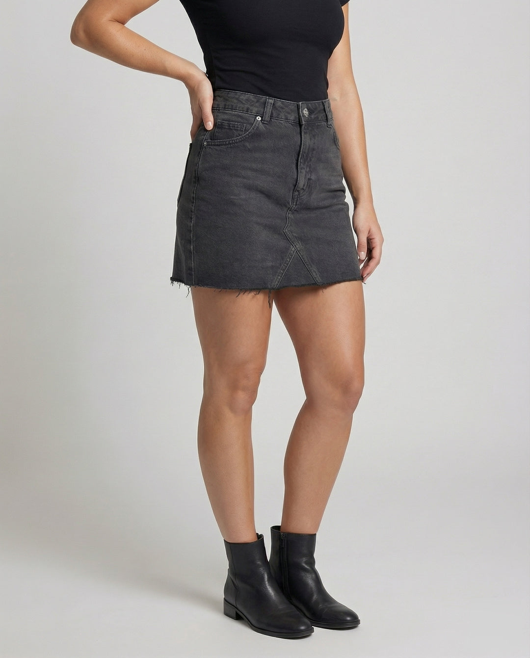 Product 15586974597450 - lower_body