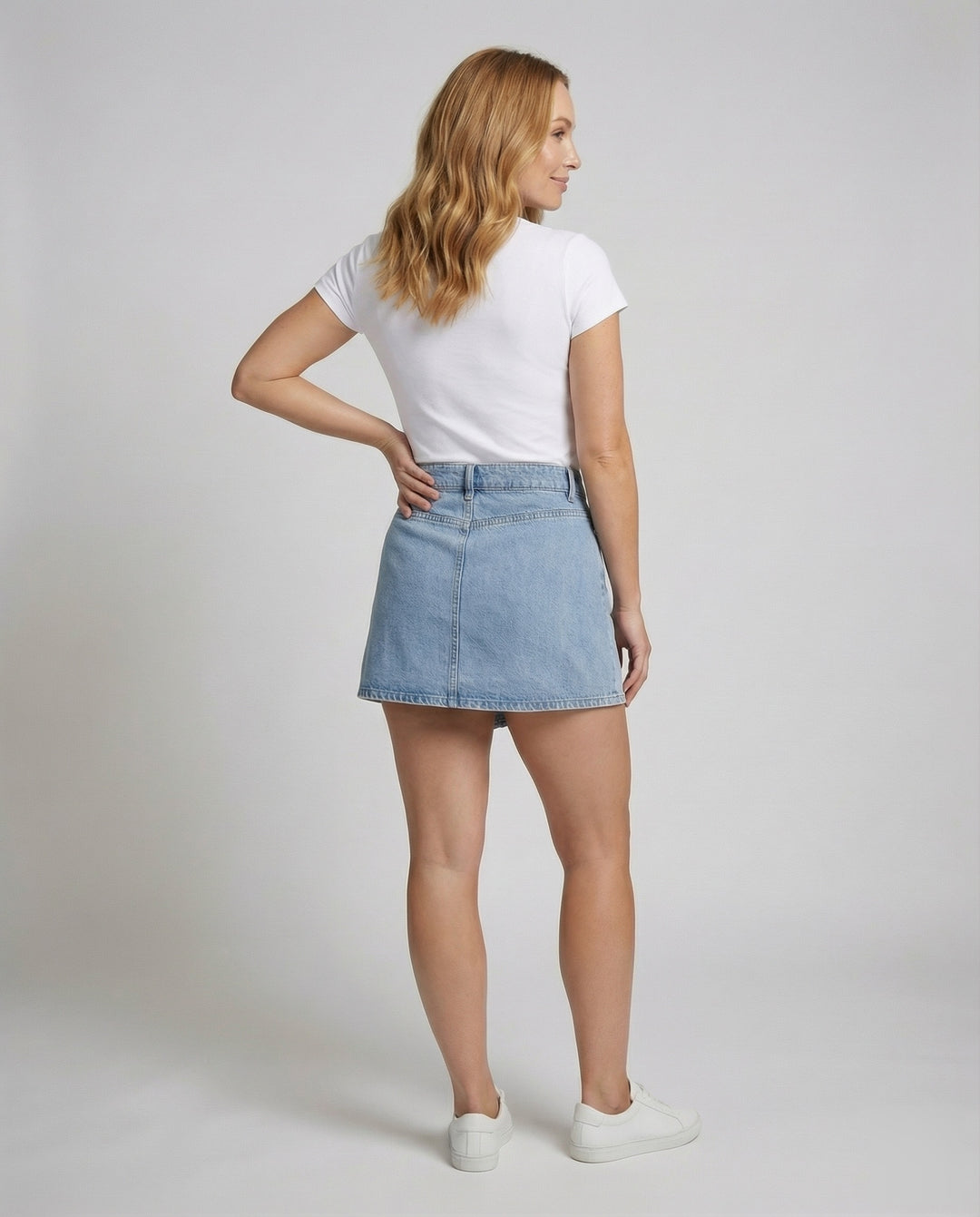 Product 15586977218890 - back_view