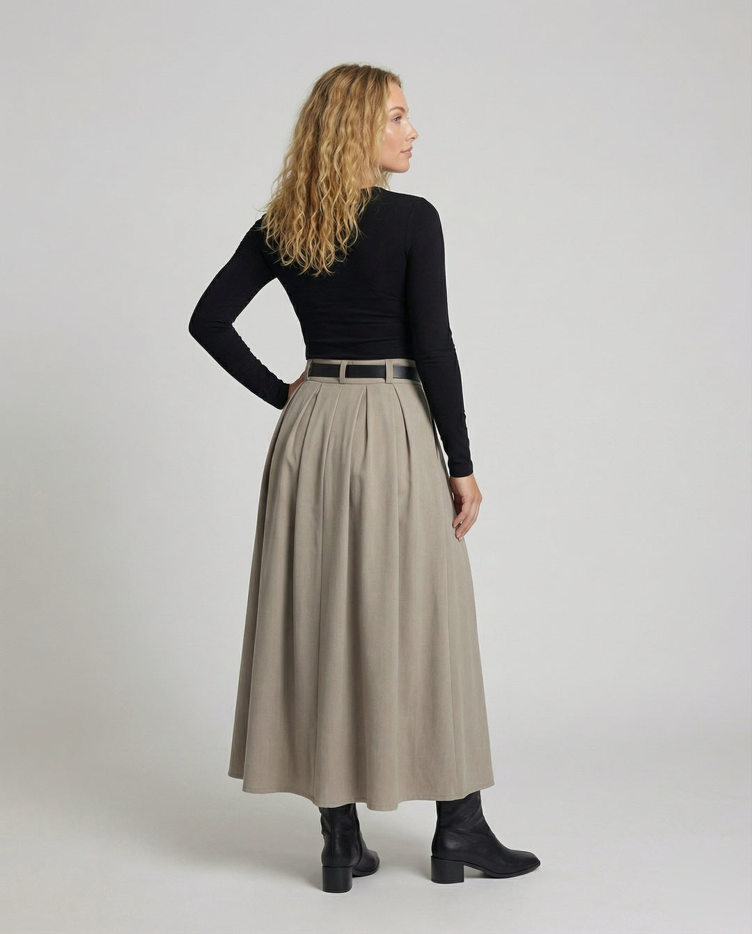 Product 15586980987210 - back_view
