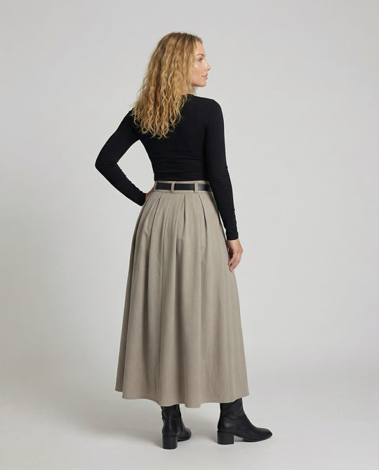 Product 15586980987210 - back_view