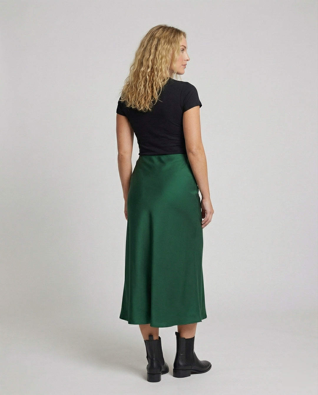 Product 15586982429002 - back_view