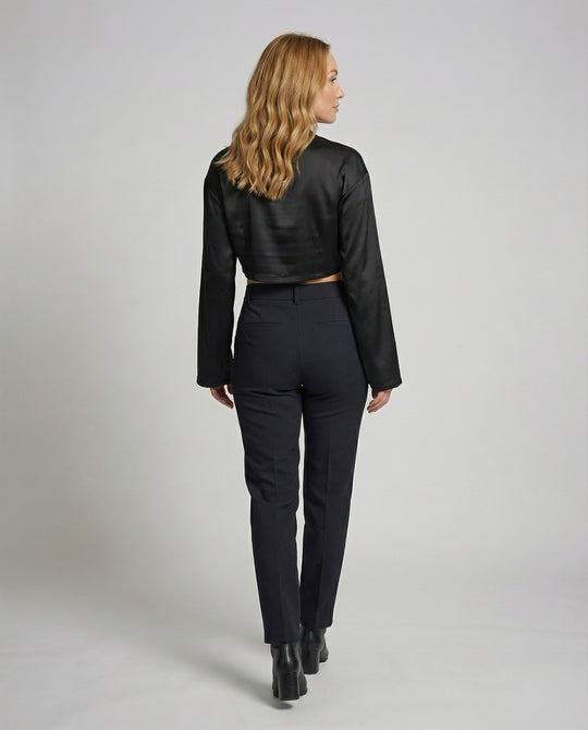 Product 15586989867338 - back_view