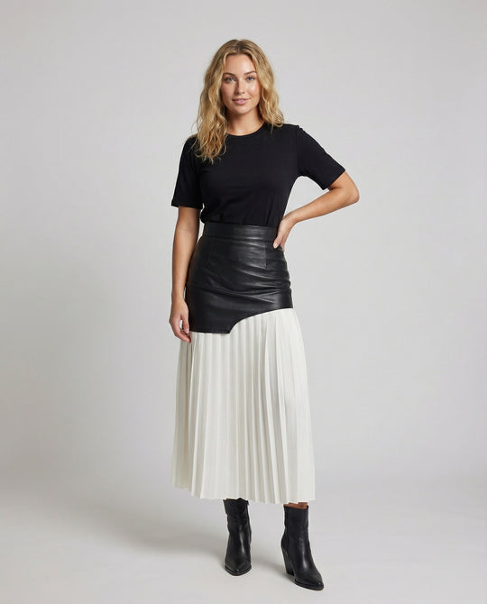 Product 15586991571274 - close_up_detail