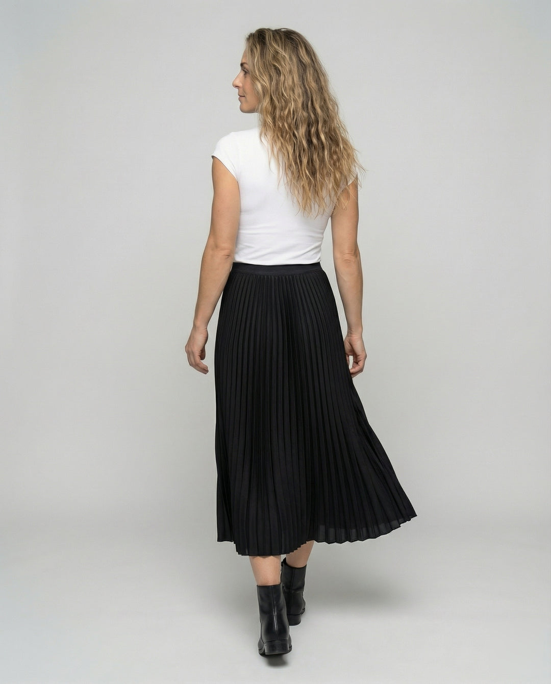 Product 15586998550858 - back_view