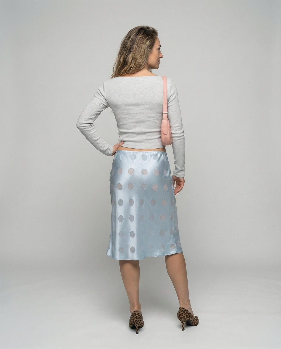 Product 15587000090954 - back_view