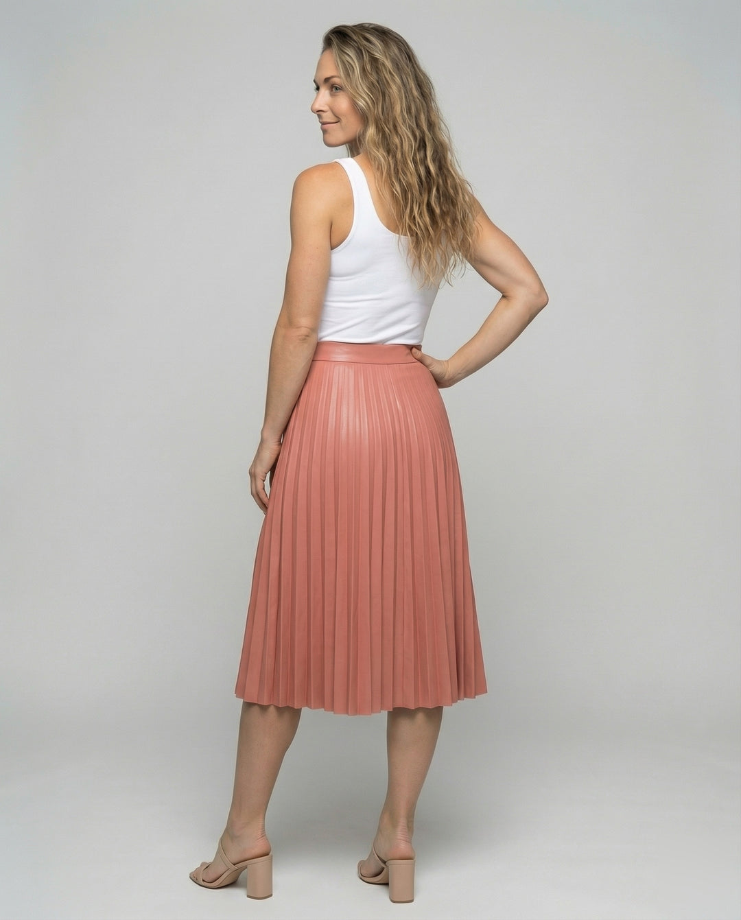 Product 15587000713546 - back_view