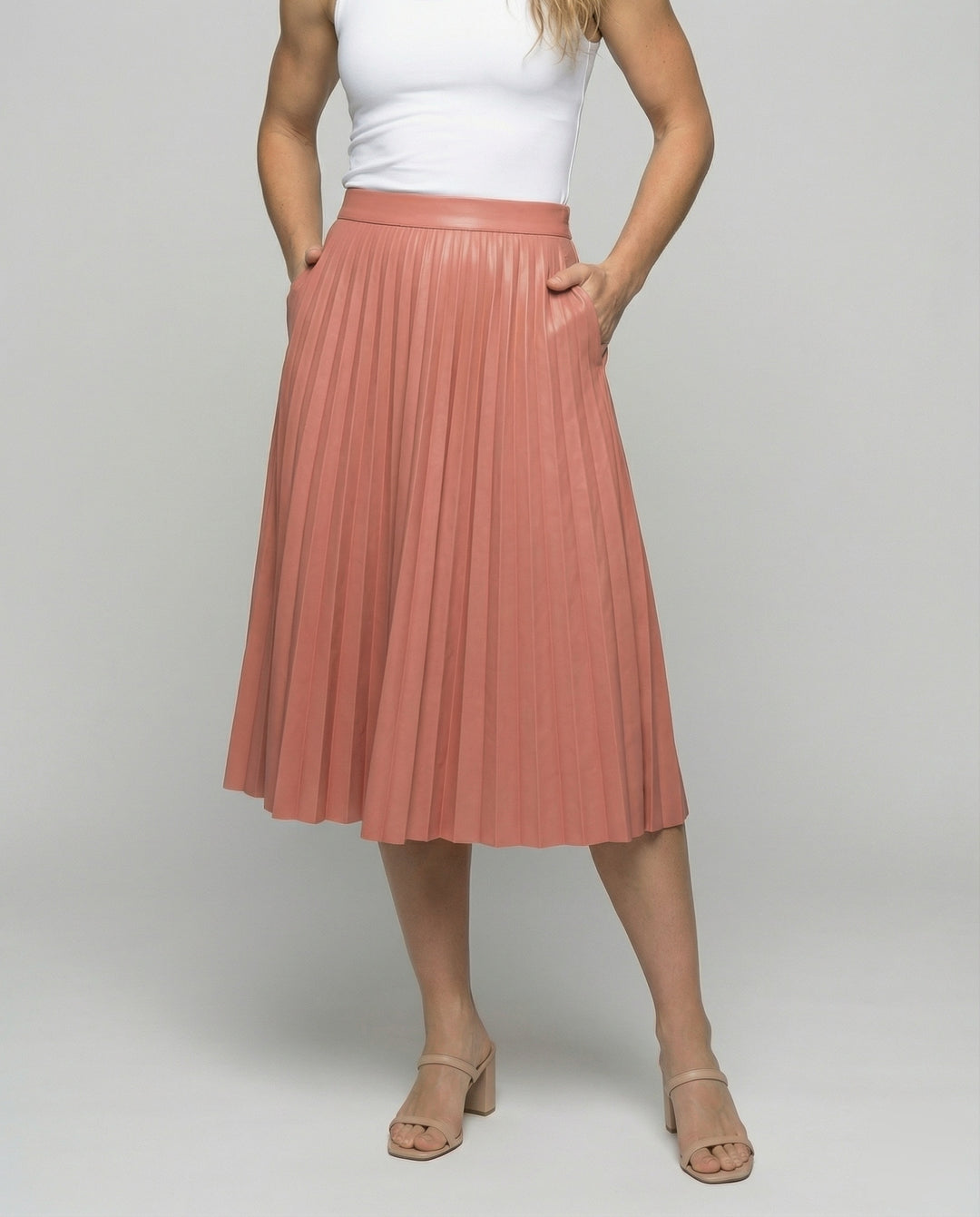 Product 15587000713546 - lower_body
