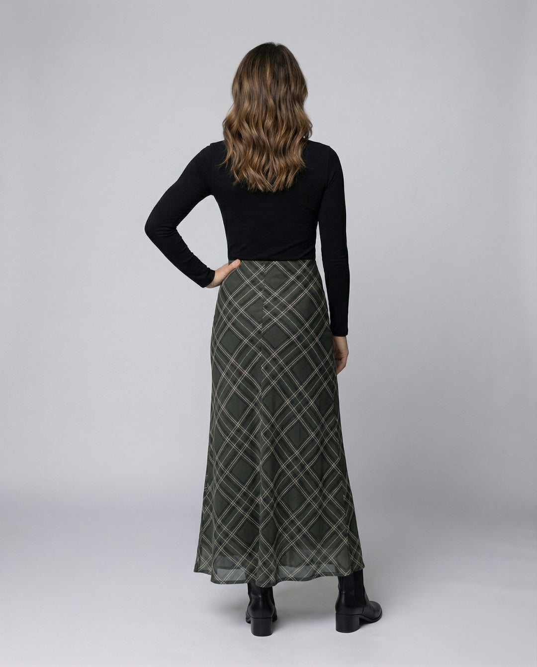 Product 15587012149578 - back_view
