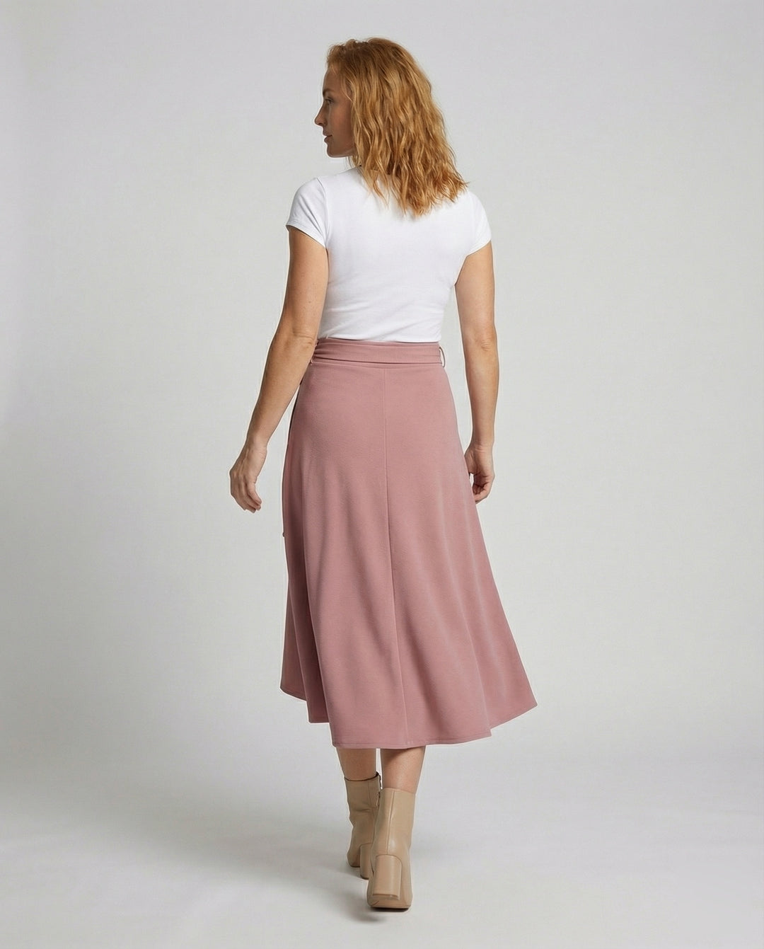 Product 15587016671562 - back_view