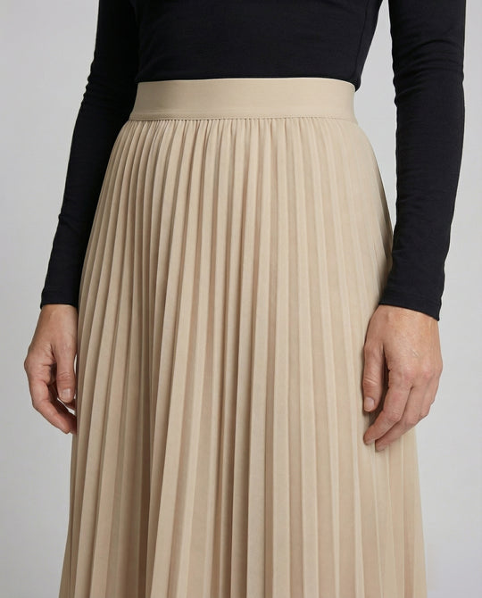 Product 15587017032010 - close_up_detail