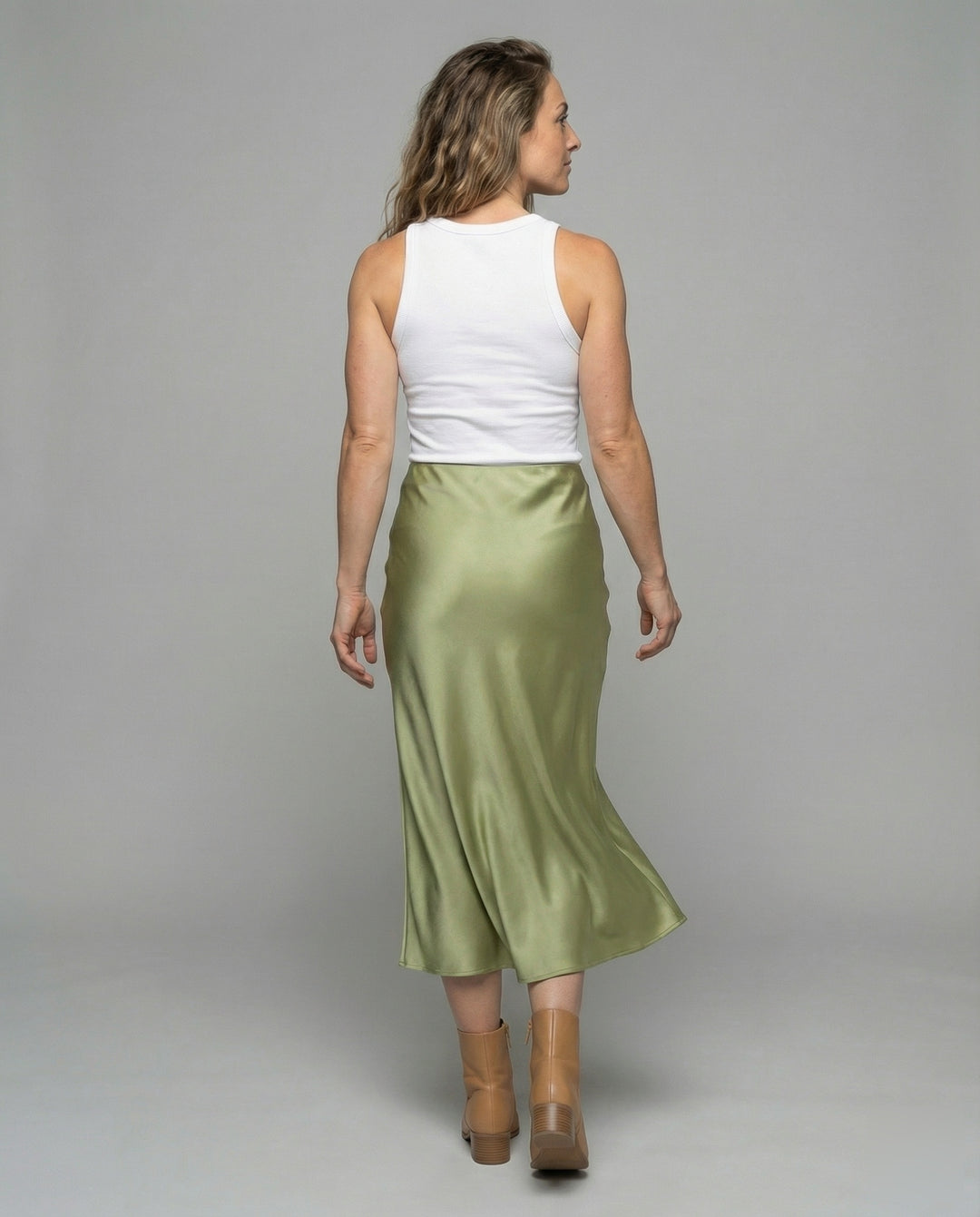 Product 15587024568650 - back_view