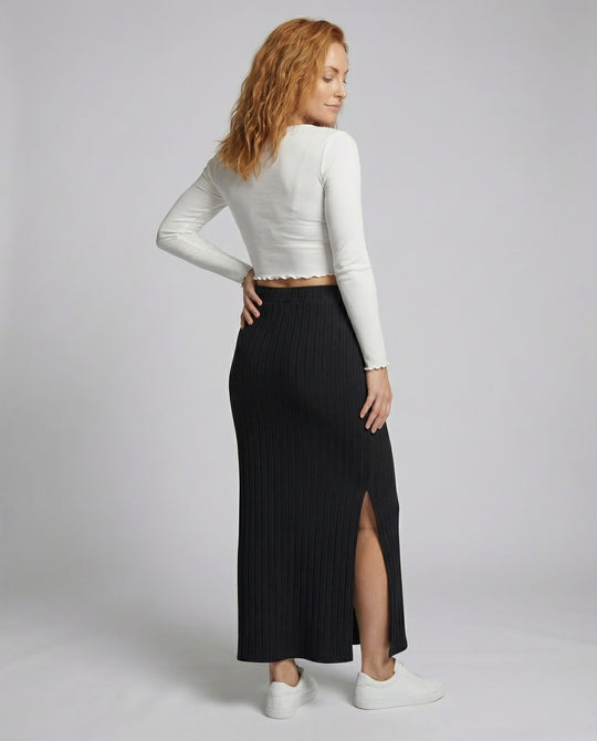Product 15587031843146 - back_view
