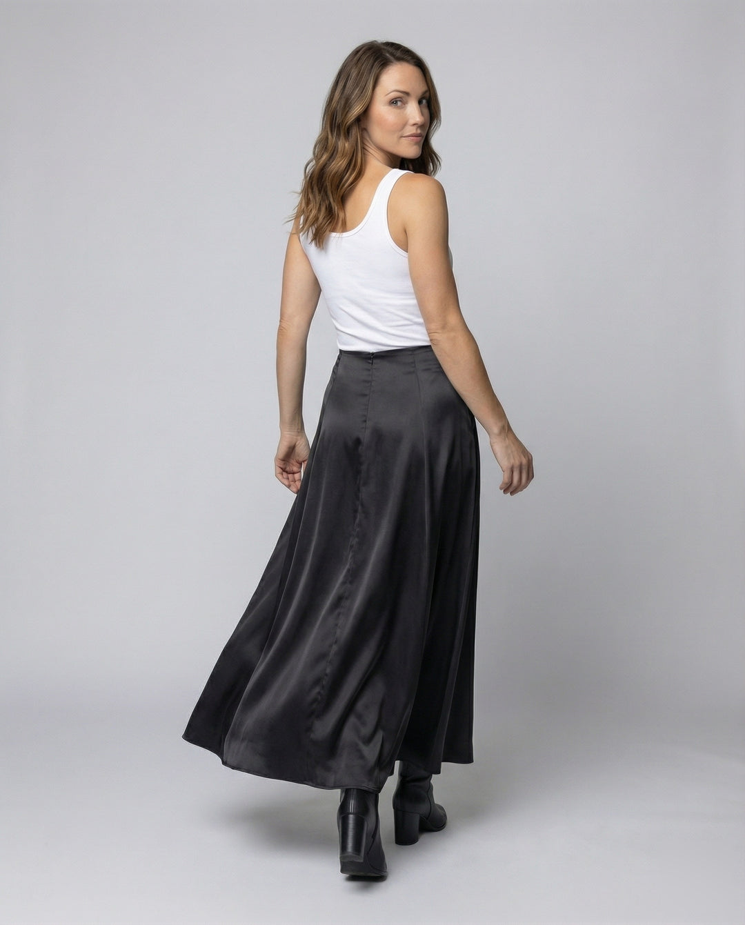 Product 15587034759498 - back_view