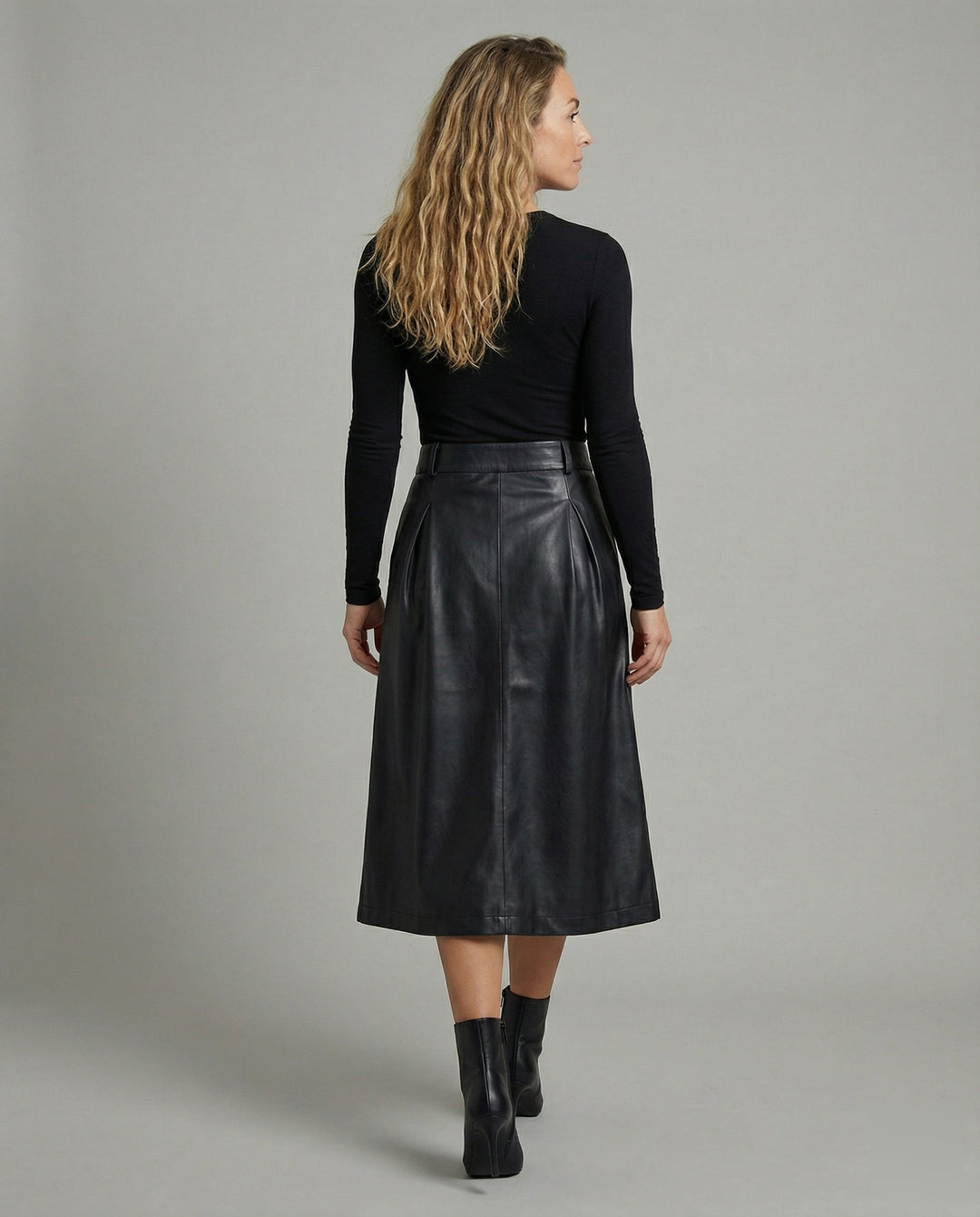 Product 15587036430666 - back_view