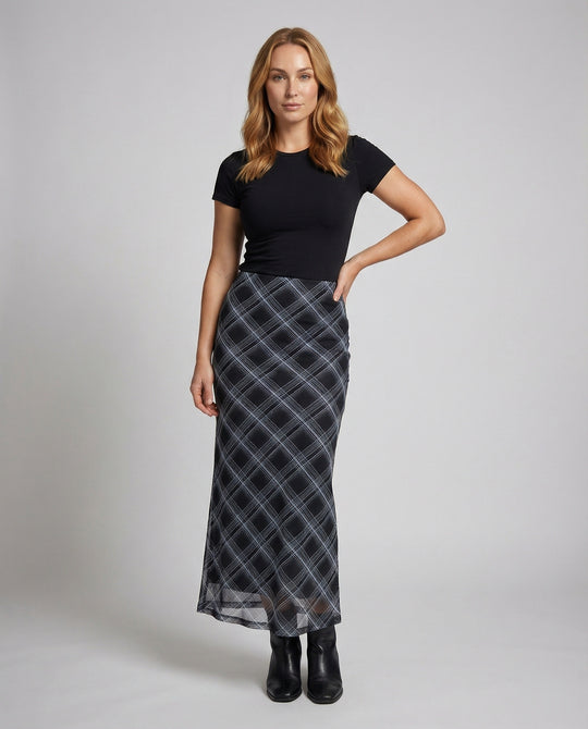 Product 15587047473482 - full_body_front