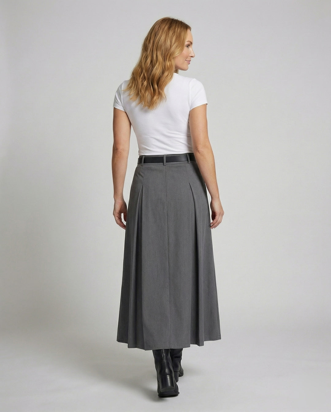 Product 15587057172810 - back_view