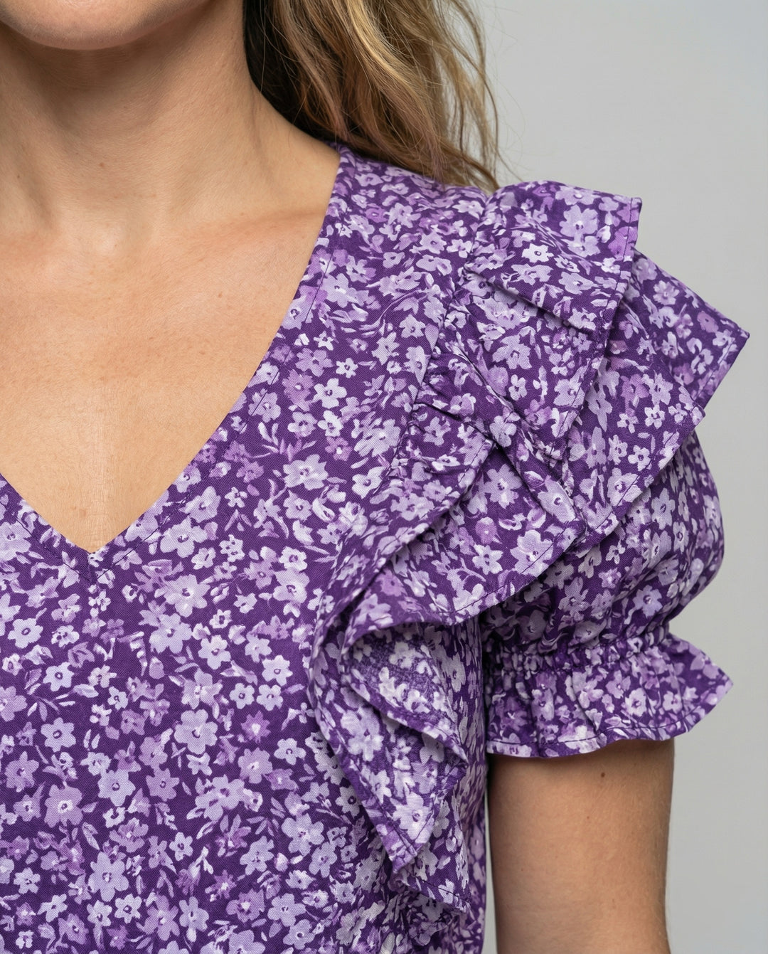Product 15587415851338 - close_up_detail