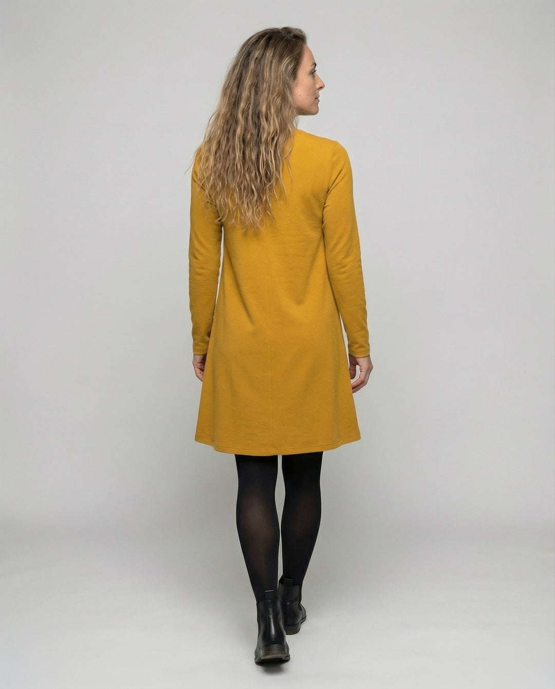 Product 15587427811658 - back_view