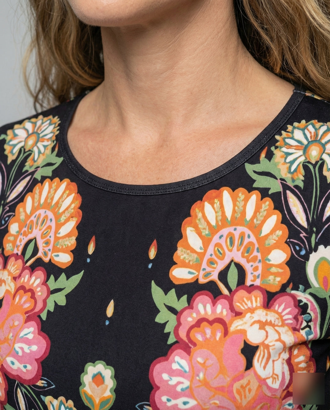 Product 15587428237642 - close_up_detail