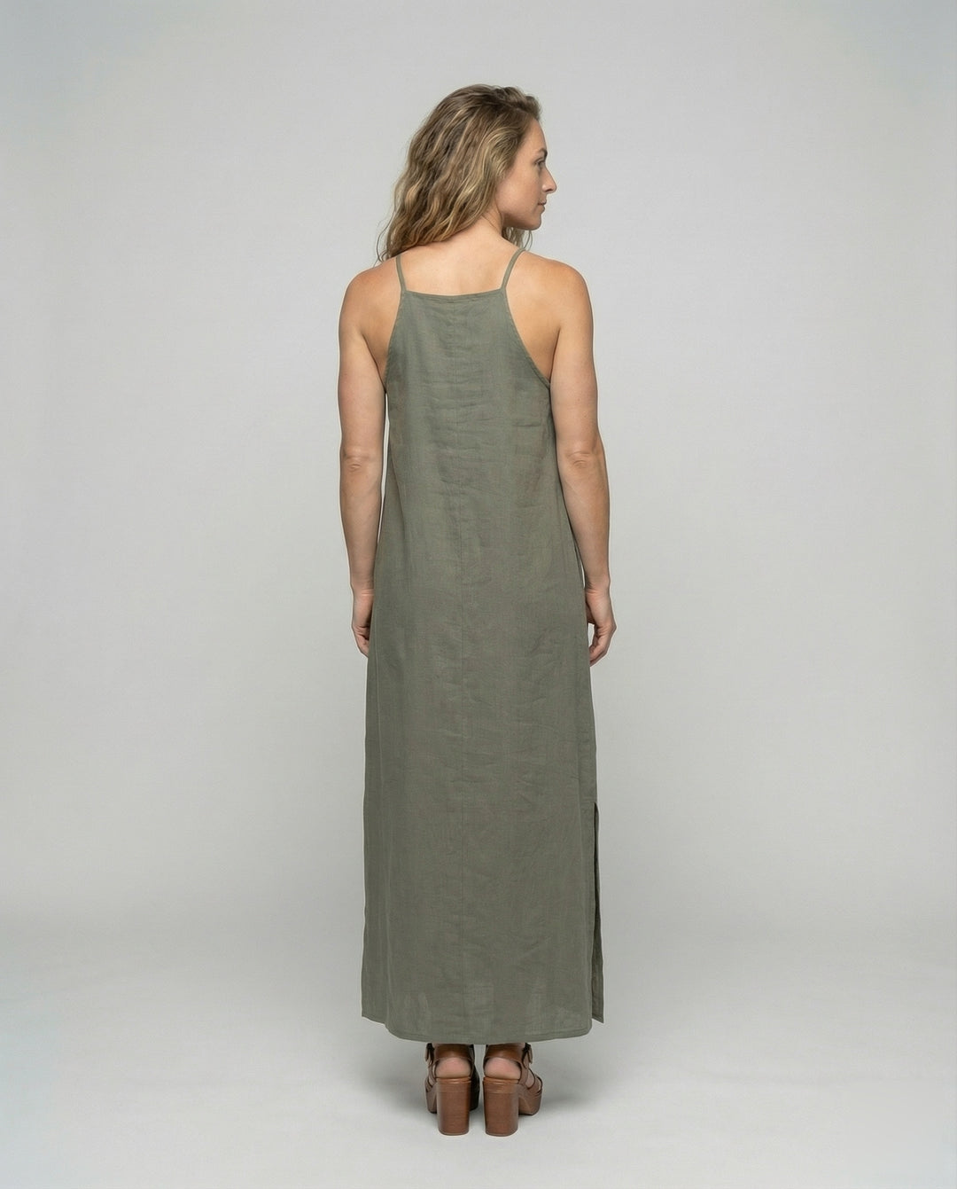 Product 15587429417290 - back_view