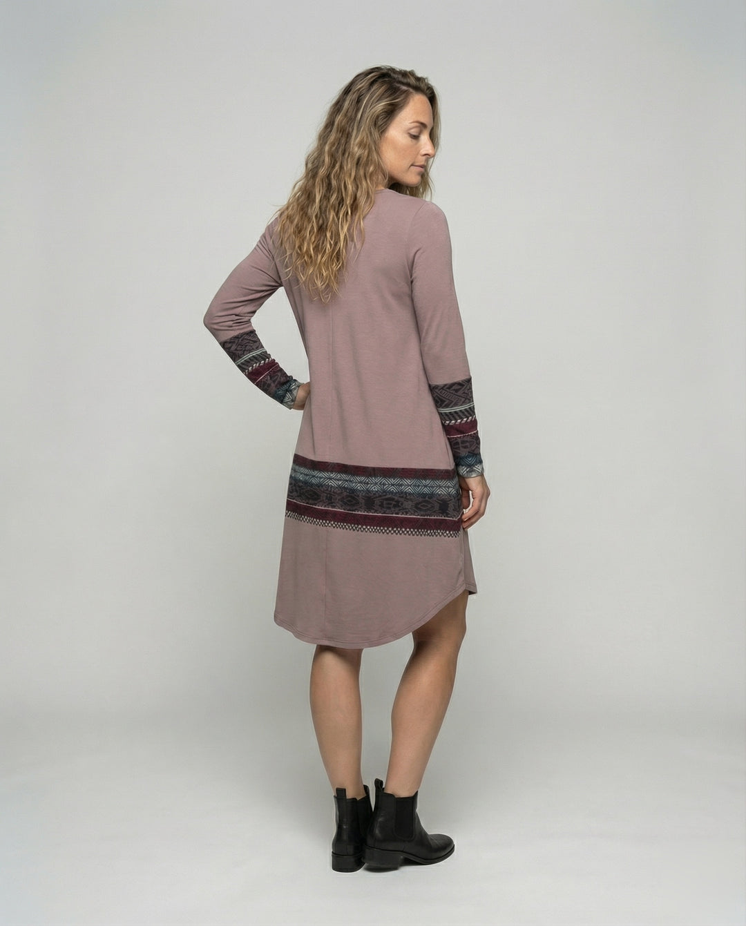Product 15587443245386 - back_view