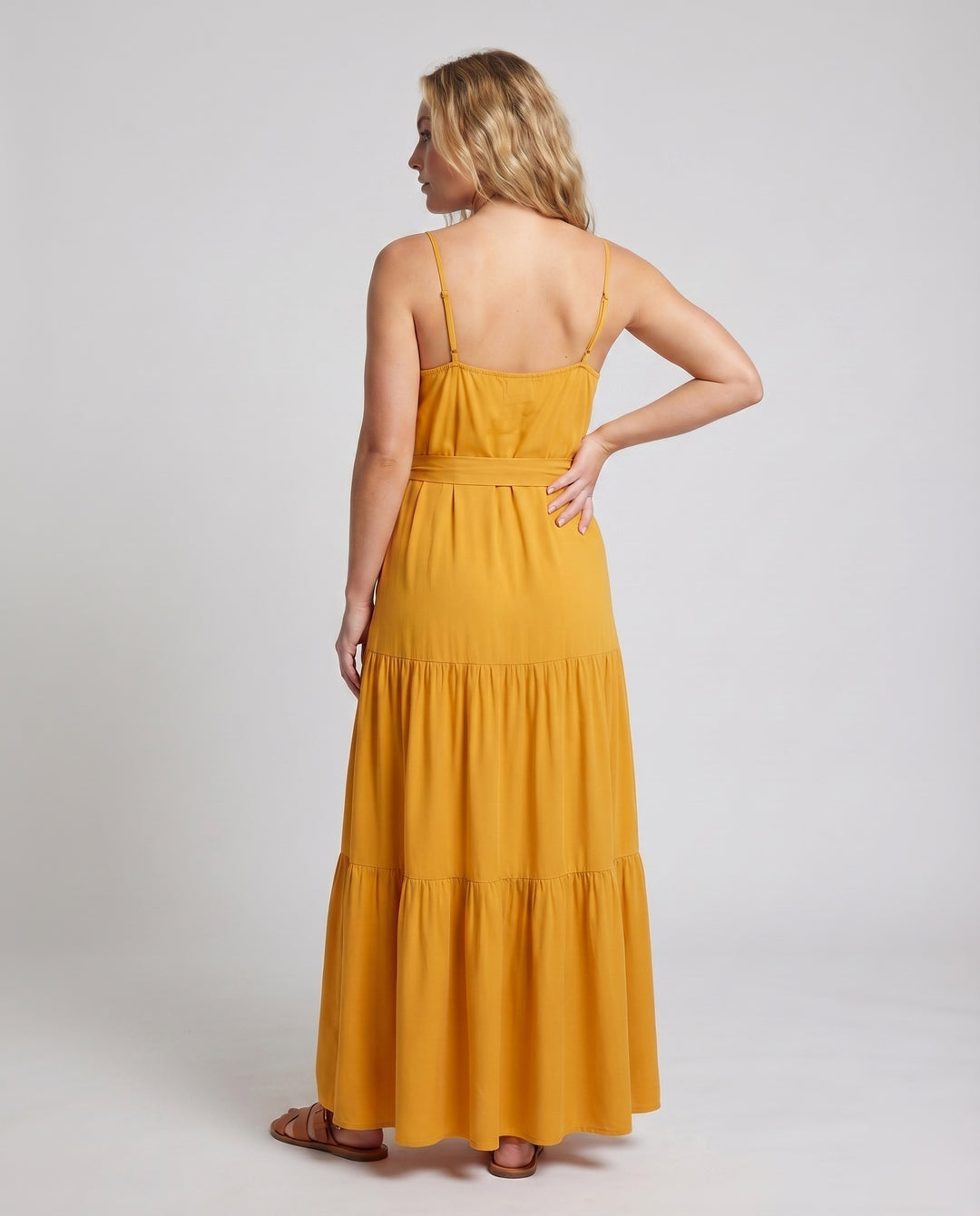 Product 15587476472138 - back_view