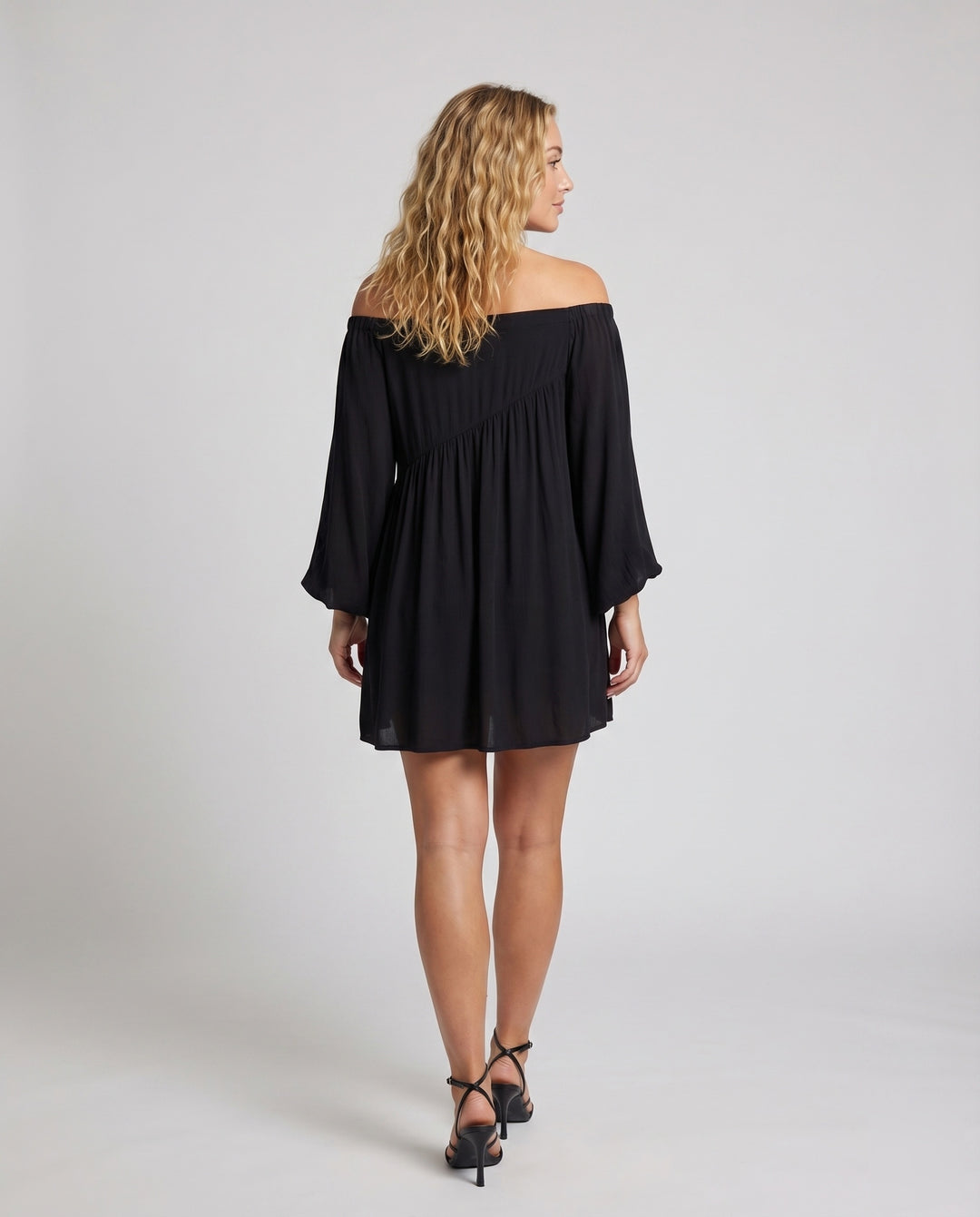 Product 15587484991818 - back_view