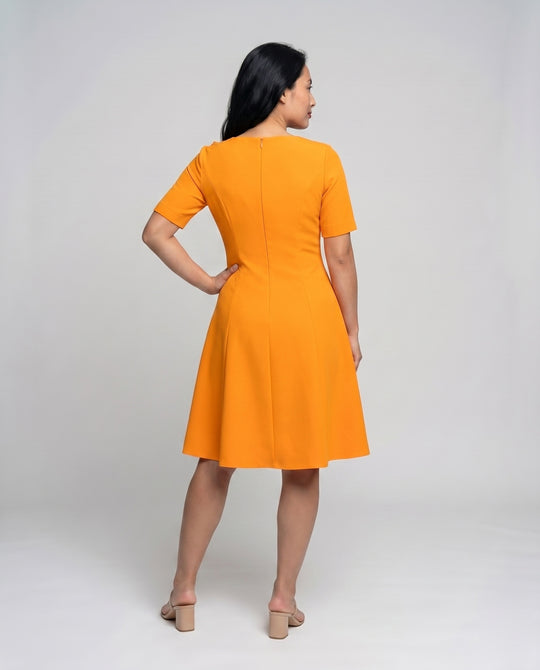 Product 15587492987210 - back_view