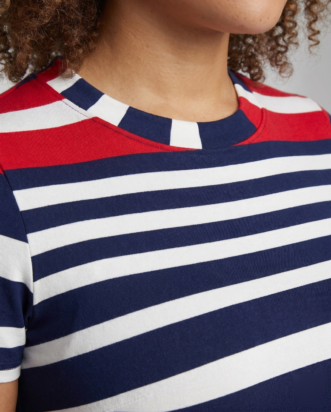 Product 15587494691146 - close_up_detail