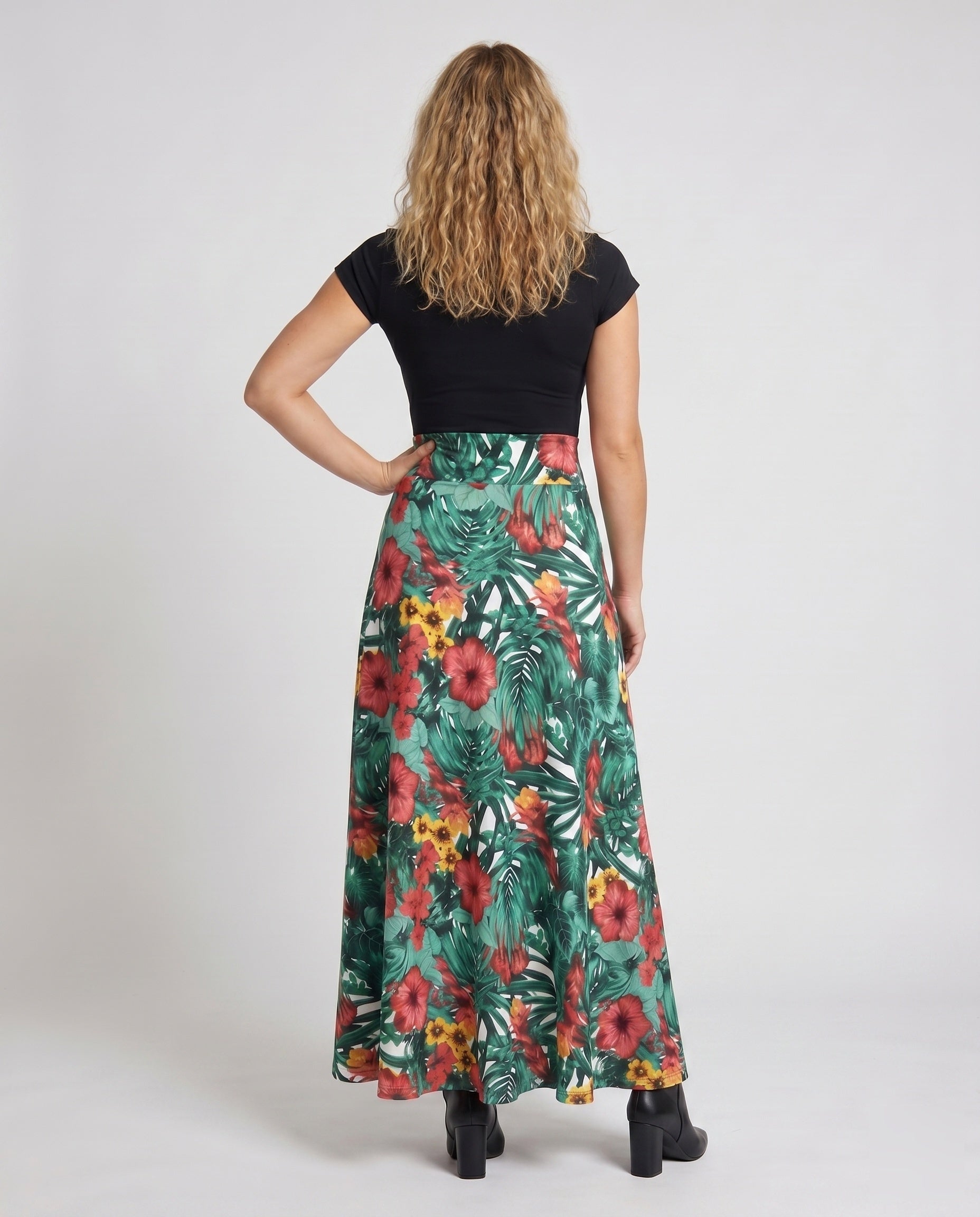 Product 15587495772490 - back_view