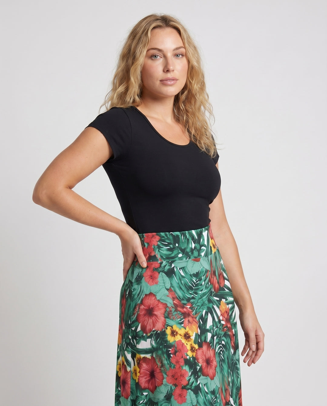 Product 15587495772490 - upper_body