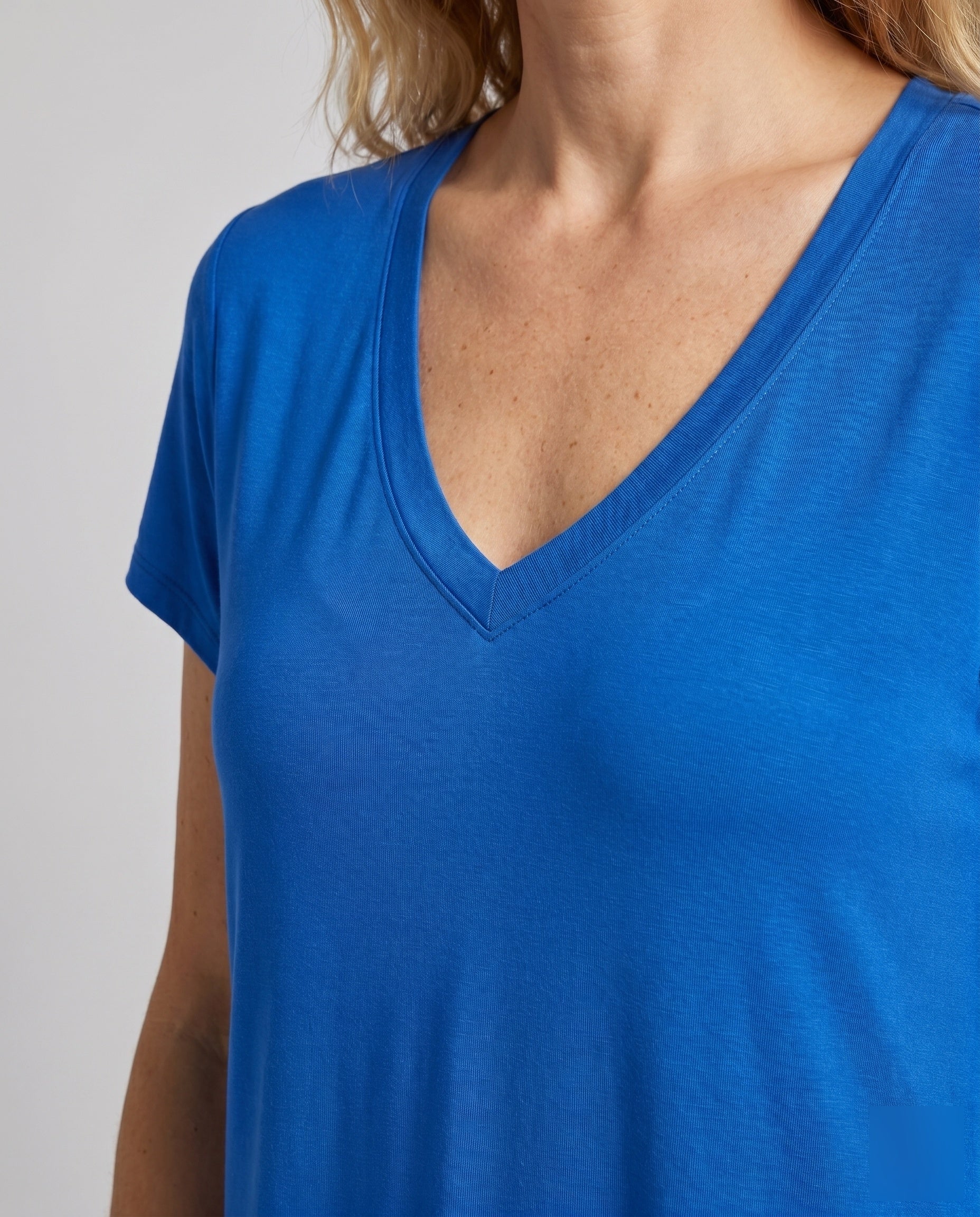 Product 15587497869642 - close_up_detail