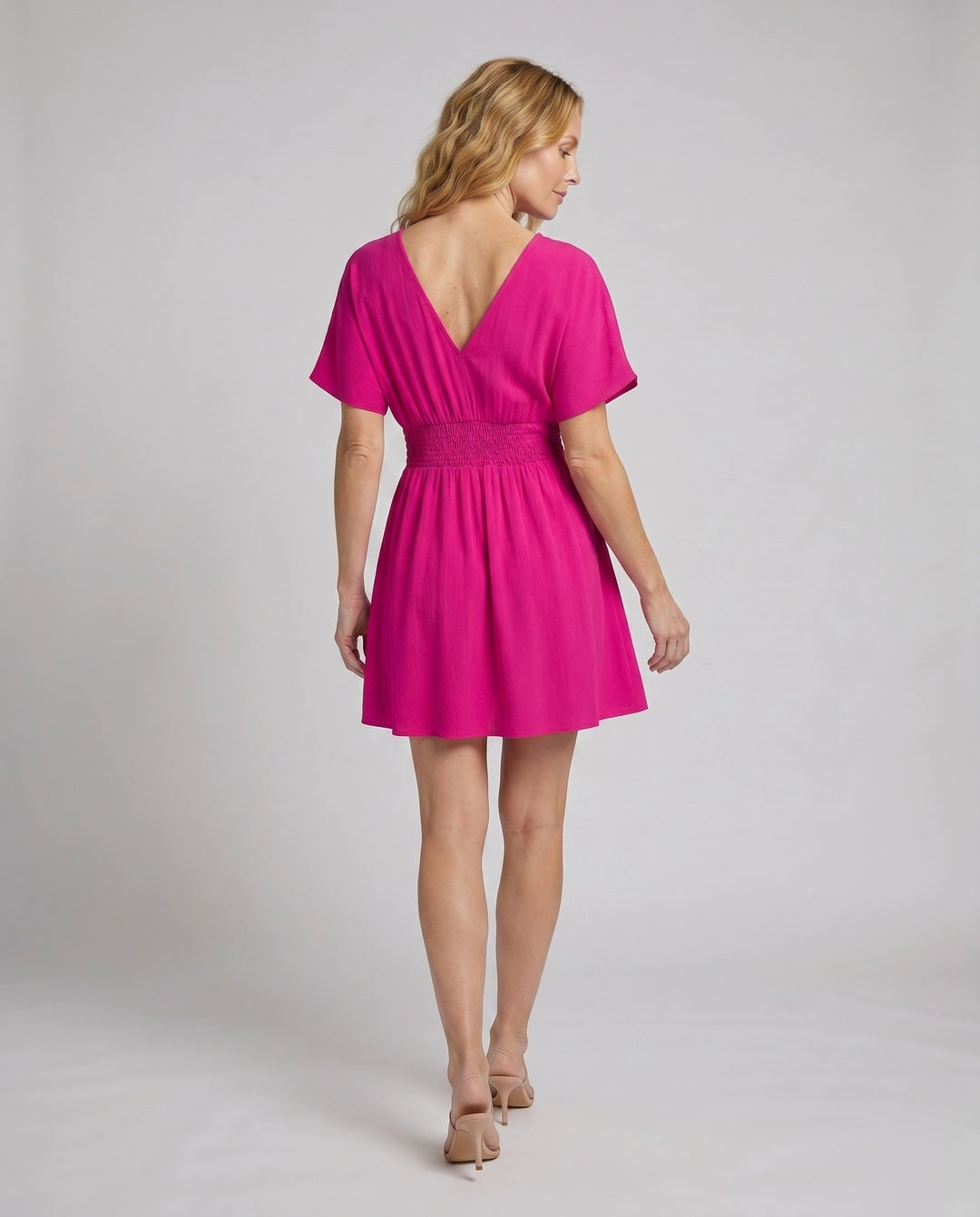 Product 15587499147594 - back_view